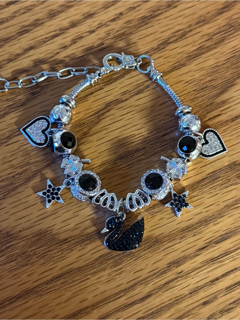Black Crystal Swan Charm Bracelet - Picture 1 of 6